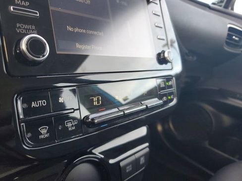 Used 2020 Toyota Prius XLE image 25