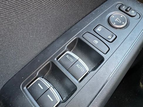 Used 2022 Honda Civic Sport image 21