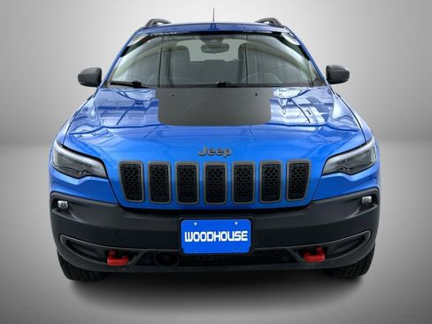 Used 2021 Jeep Cherokee Trailhawk image 2