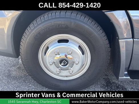 Used 2016 Mercedes-Benz Sprinter 3500 image 25