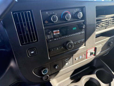 New 2025 Chevrolet Express 2500 w/ Driver Convenience Package image 13