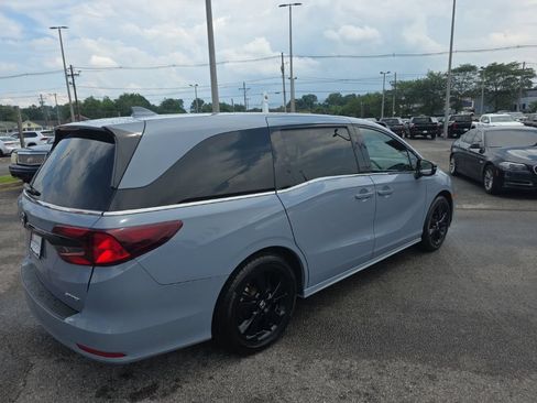 Used 2023 Honda Odyssey Sport image 5