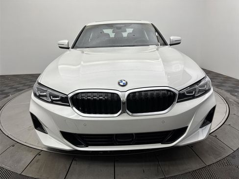 New 2026 BMW 330i xDrive Sedan w/ Premium Package AWD/4WD image 14