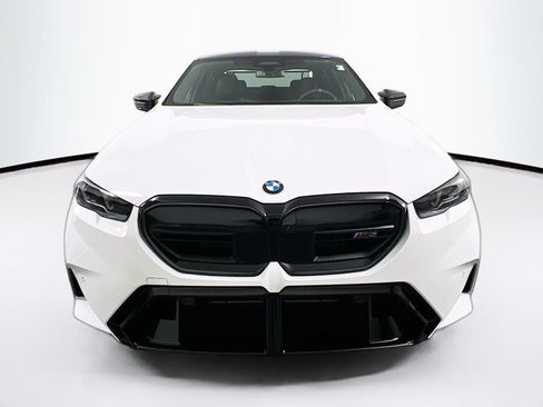 Used 2026 BMW M5 w/ Carbon Package AWD/4WD image 2