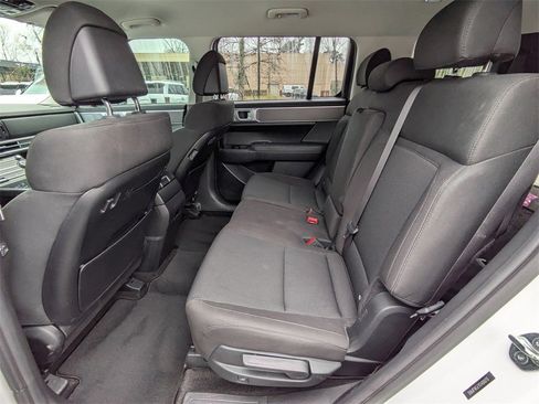 Used 2025 Hyundai Santa Fe SE image 13