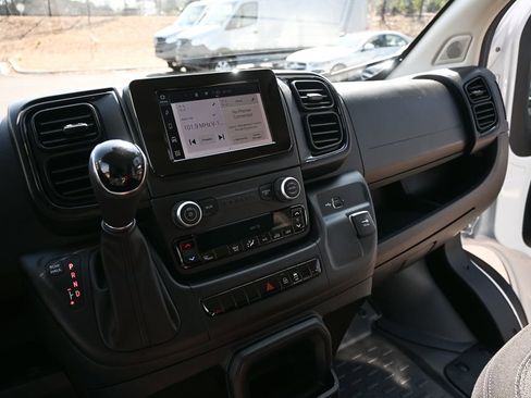 Used 2023 RAM ProMaster 3500 FWD image 12