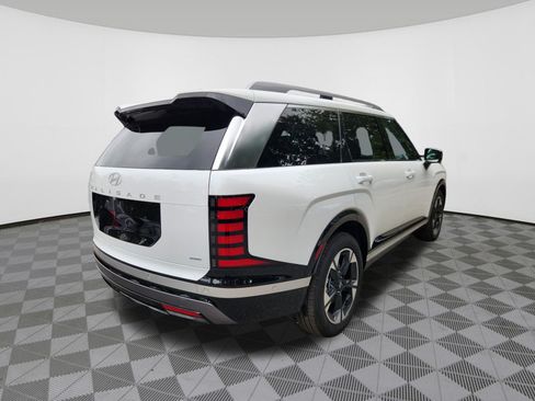 Certified 2026 Hyundai Palisade Limited AWD/4WD image 4