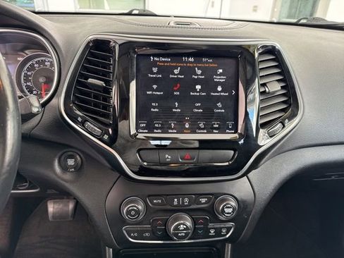 Used 2019 Jeep Cherokee Limited w/ Trailer Tow Group image 27