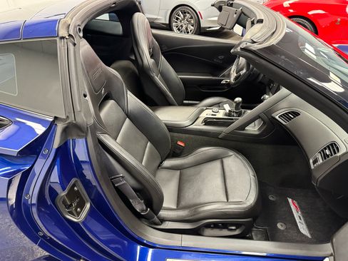 Used 2016 Chevrolet Corvette Z06 w/ 2LZ Preferred Equipment Group image 18