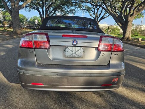 Used 2007 Saab 9-3 2.0T w/ Premium 17 Pkg image 4