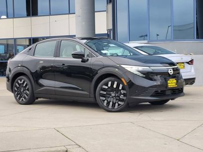 New 2026 Nissan Leaf Platinum+ w/ Cargo Package (Platinum+)