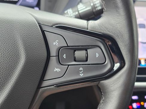 Used 2022 Chevrolet Bolt EUV Premier FWD image 30