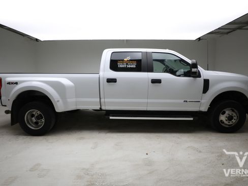 Used 2022 Ford F350 XL w/ STX Appearance Package AWD/4WD image 5