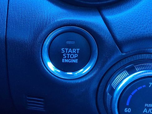 Used 2022 MAZDA MX-5 Miata RF Grand Touring image 14