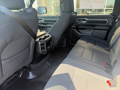 Used 2024 RAM 1500 Big Horn AWD/4WD image 19