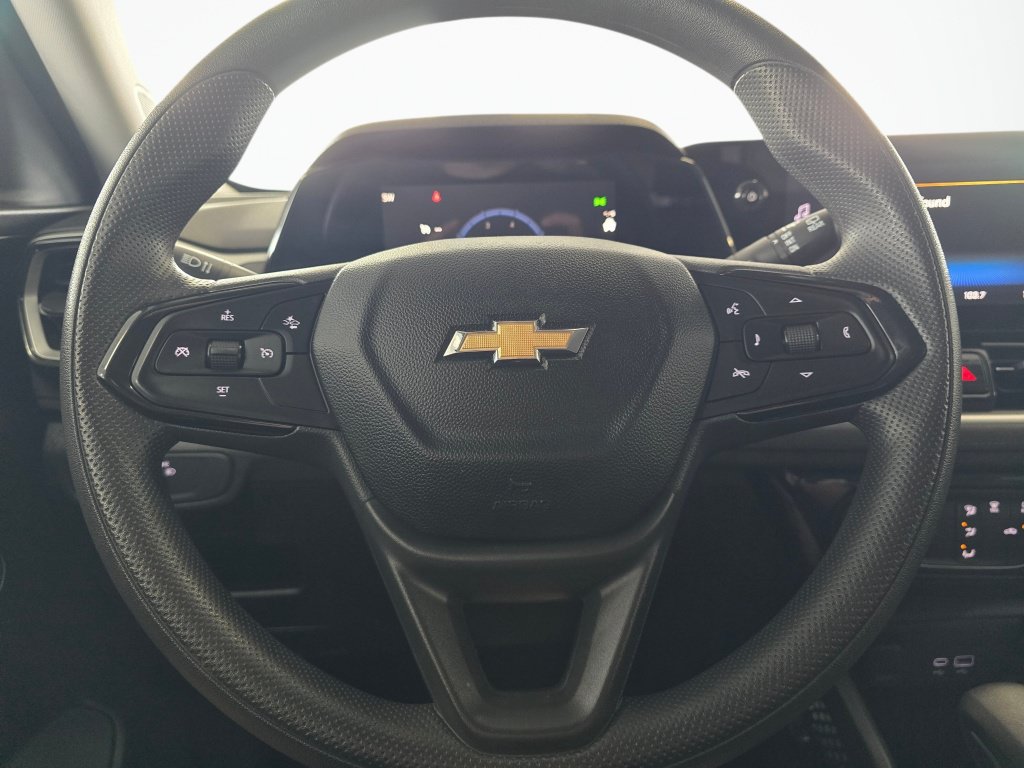Used 2025 Chevrolet TrailBlazer LT AWD/4WD image 22