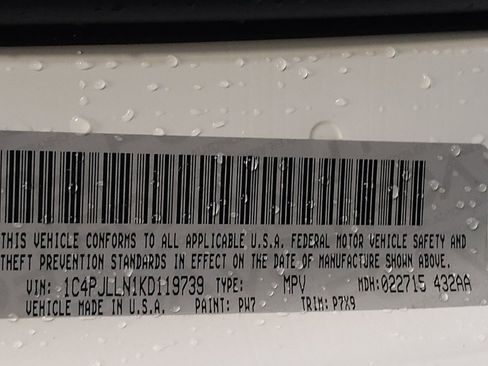 Used 2019 Jeep Cherokee Latitude Plus image 33