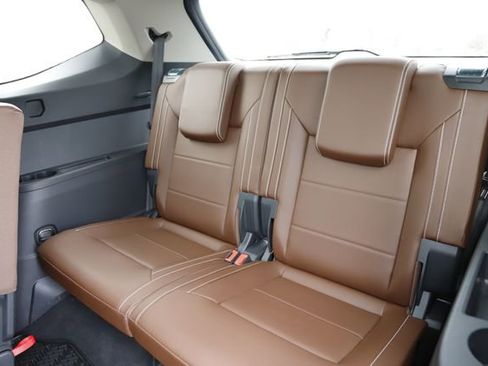 Used 2023 Volkswagen Atlas SE w/ Panoramic Sunroof Package image 19