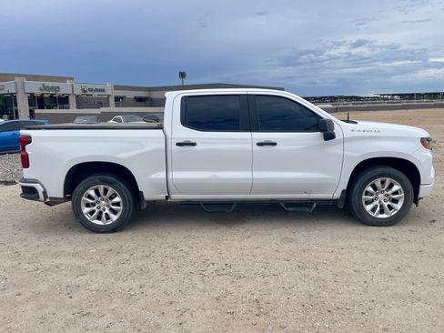 Used 2022 Chevrolet Silverado 1500 Custom RWD image 6
