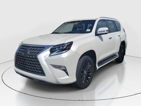 Certified 2023 Lexus GX 460 Premium w/ Accessory Package AWD/4WD image 3