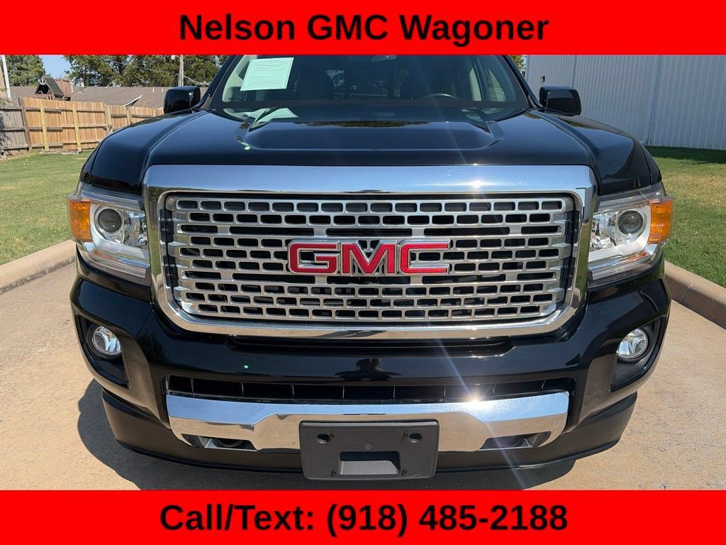 Used 2017 GMC Canyon SLE w/ All Terrain Package AWD/4WD image 2