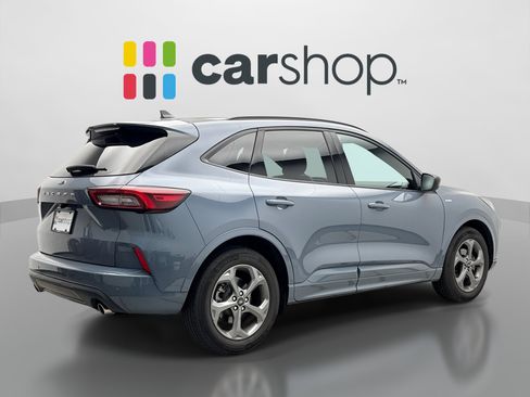 Used 2024 Ford Escape ST-Line w/ Tech Pack #1 FWD image 5