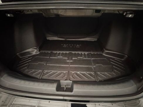 Used 2024 Honda Civic EX image 31