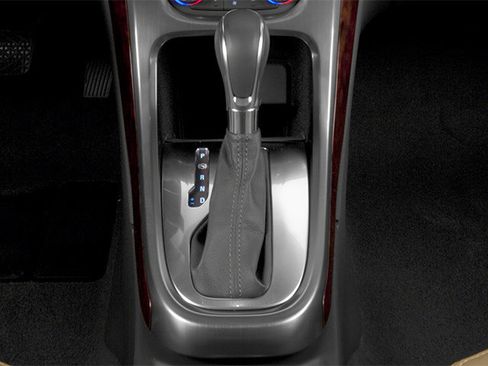 Used 2014 Buick Verano FWD image 13