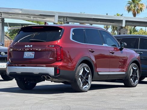 Used 2024 Kia Telluride S w/ S Sunroof Package AWD/4WD image 3