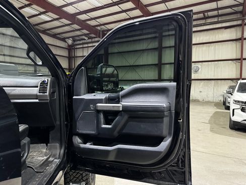 Used 2020 Ford F250 Platinum image 24