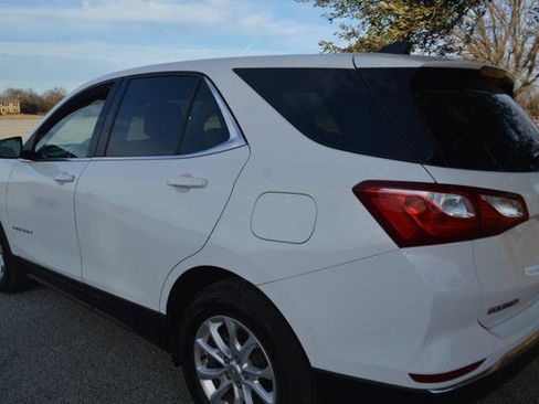 Used 2020 Chevrolet Equinox LT image 5