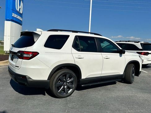New 2026 Honda Pilot Sport image 28