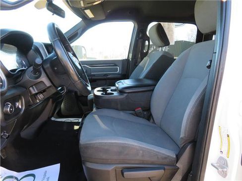 Used 2021 RAM 2500 Big Horn image 24