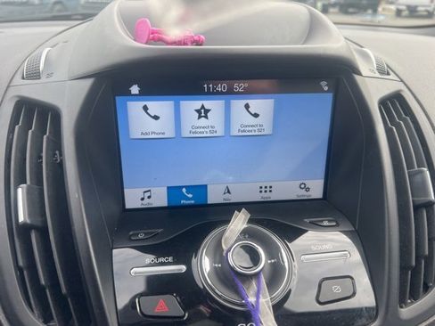 Certified 2019 Ford Escape Titanium image 10