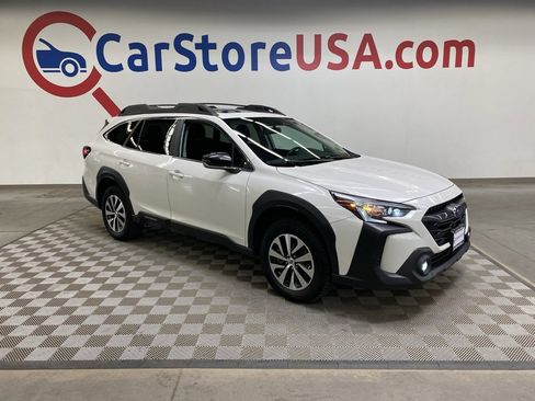 Used 2024 Subaru Outback Premium image 1