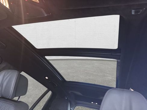 Used 2022 BMW X7 xDrive40i w/ M Sport Package AWD/4WD image 33