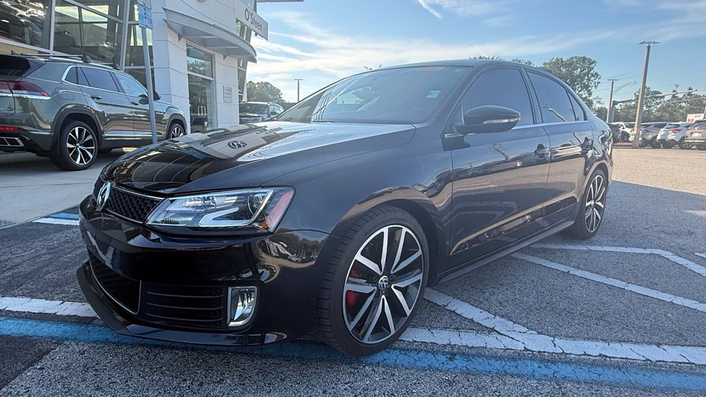 Used 2013 Volkswagen Jetta GLI FWD image 30