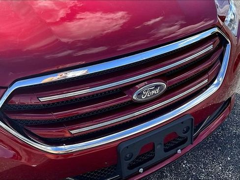 Used 2017 Ford Taurus Limited image 30