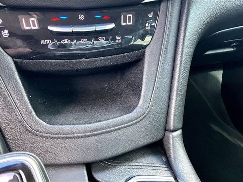 Used 2017 Cadillac XT5 Premium Luxury w/ LPO, Wheel Lock Package image 25