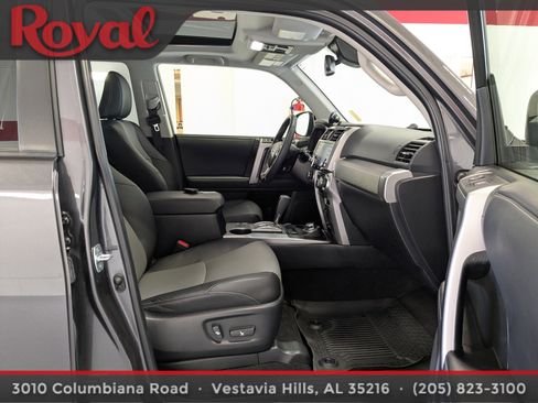 Used 2022 Toyota 4Runner SR5 Premium w/ Moonroof Package image 8