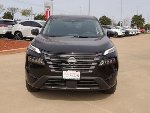 New 2026 Nissan Rogue SV FWD image 5