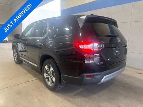 Certified 2024 Honda Pilot EX-L image 4