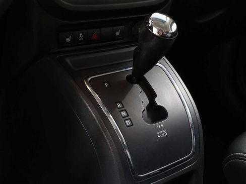Used 2017 Jeep Patriot High Altitude AWD/4WD image 26