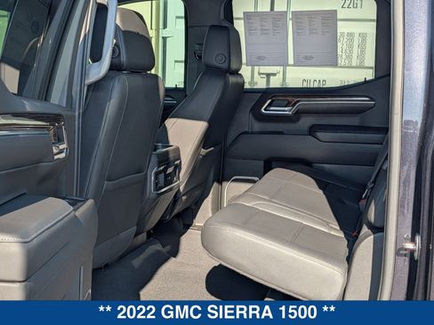 Used 2022 GMC Sierra 1500 Elevation w/ Elevation Premium Package image 15