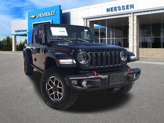 Used 2025 Jeep Gladiator Rubicon AWD/4WD video 1