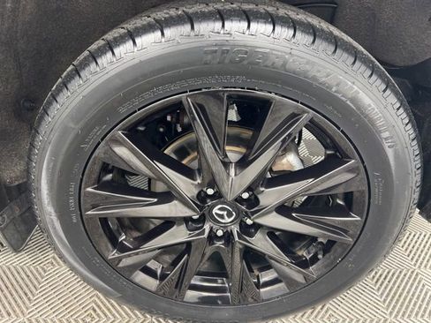 Used 2023 MAZDA CX-5 Carbon Edition image 10