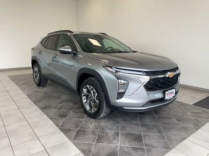 Used 2025 Chevrolet Trax LT w/ LT Convenience Package