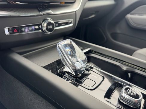 New 2026 Volvo XC60 T8 Polestar w/ Protection Package Premier AWD/4WD image 17