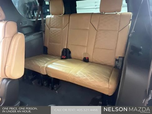Used 2024 Cadillac Escalade ESV Sport w/ LPO, ONYX Package AWD/4WD image 27