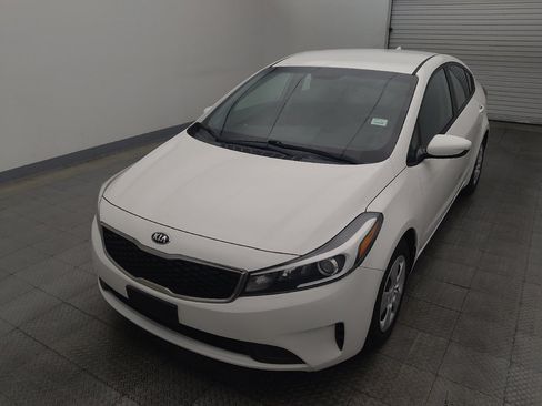 Used 2017 Kia Forte LX FWD image 15